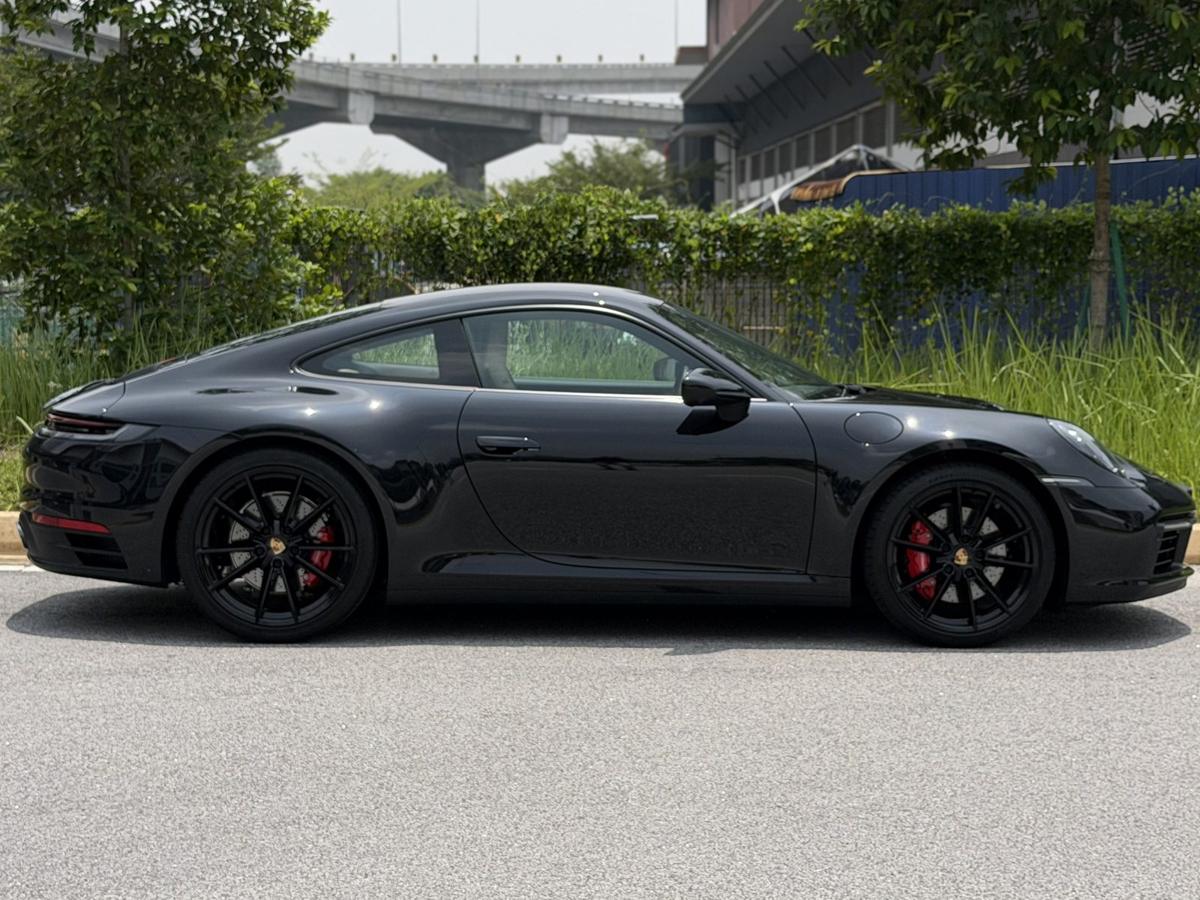 2021 Porsche 911 Carrera S